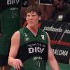 Coby Karl con la camiseta del DKV Joventut en un partido de la liga ACB 2008/09 en marzo de 2009