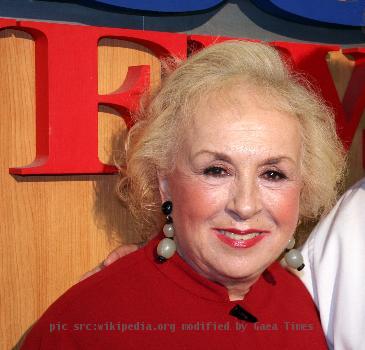 I personally took this photo of Doris Roberts while she was in San Diego.