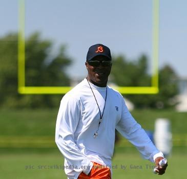 Lovie Smith on July 29, 2007 at the Chicago Bears training camp in Bourbonnais, Illinois.