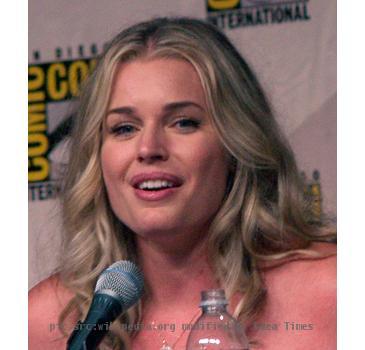 Rebecca Romijn promoting the television show