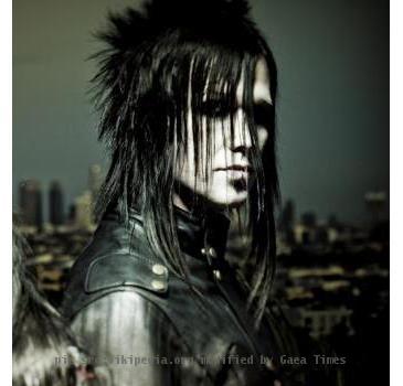 Promotional image of Wednesday 13 for new Murderdolls album.