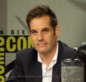 El actor Adrian Pasdar en la Comin-Con 2008