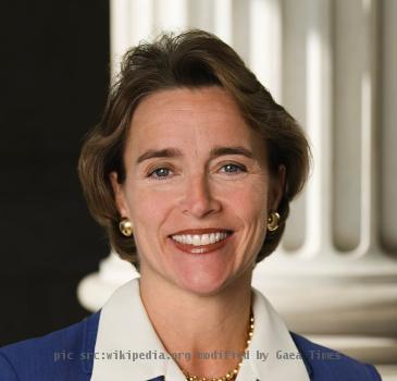 2007 official photo of Senator Blanche Lincoln