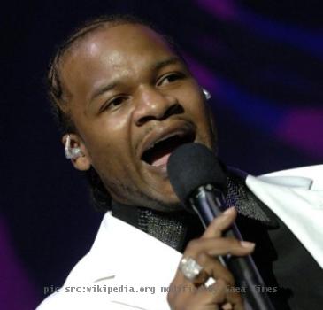 English Jaheim performing at party 2006.