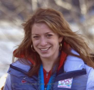 Hannah Kearney at her Norwich, Vermont home-coming celebration on 26 February 2010 after receiving a gold medal in women