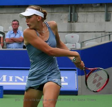 Nicole Vaidišová at the 2006 Medibank International on 12 January 2006