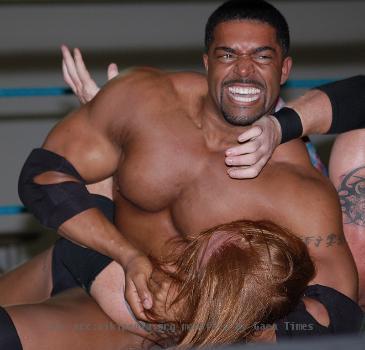 Photo I took of David Otunga in Plant City, FL - April 2009