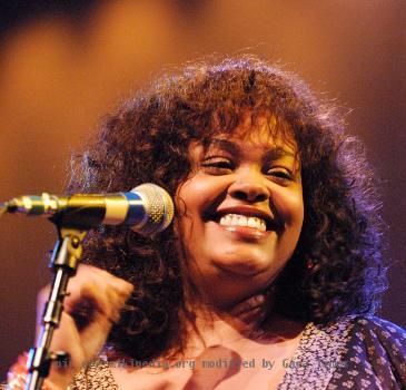 Jill Scott Performing at the 2007 Black Lily Film & Music Festival ( World Cafe Live)