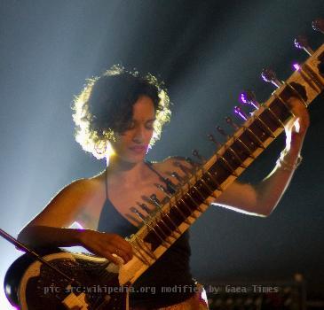 Anoushka Shankar at the Global Rhythm 15th Anniversary Party