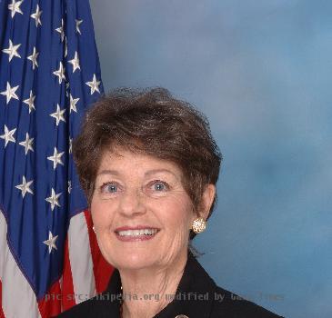 Official photo of Congresswoman Suzanne Kosmas (D-FL).