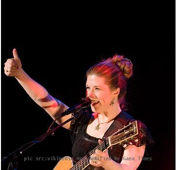 American singer-songwriter Dar Williams