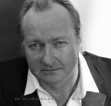 Photograph of actor Randy Quaid