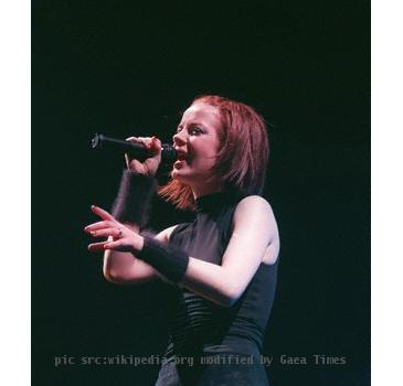 Shirley Manson from Garbage performing live.