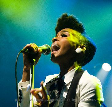 Monae performing at the Austin Music Hall during SXSW, March 2009