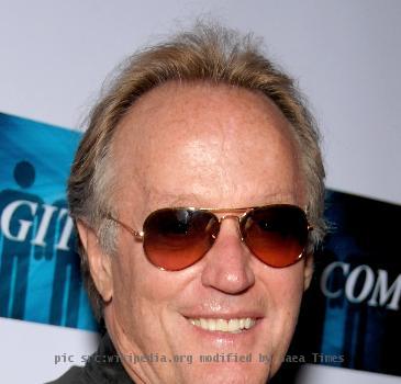 Peter Fonda attending a book signing Event for the book “Another Man’s War” by Sam Childers, Beverly Hills, CA on May 5, 2009 - Photo by Glenn Francis of www.PacificProDigital.com