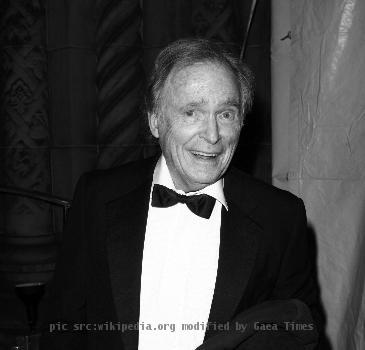 Talk show host Dick Cavett attends the 2008 Amfar Gala at Cipriani 42nd Street in New York City on January 31, 2008.