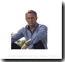 No funny business    Daniel Craig s Bond won t be morphing into a wisecracking Roger Moore style 007