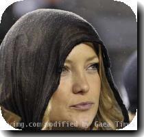 Actress Kate Hudson watches the action during Game 1 of the 2009