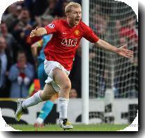 Scholes  Celebrates smashing home the winner