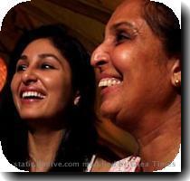 Unwanted by Daddy  Miss India World is mama s girl