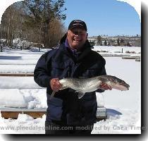 Back to Article � Photo by Bill Boender Williams 2nd place fish