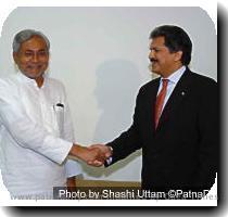 Patna  September 26  2006 Close at the heels of the highly publicized visit to Bihar by Ratan Tata  nation s leading industrialist and the chairperson of the National Investment Commission  Anand Mahindra  the vice