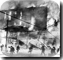 the largest in California dedicated to the centennial of the earthshaking events of 18 April 1906  Mission Street  San Francisco Earthquake and Fire of 1906 Photo courtesy of Oakland Museum of California On view until 13 August 2006 Aftershock  focuses on the earthquake s