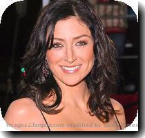 << Prev Next >> Sasha Alexander