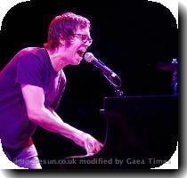 Rocking the  western  suburbs     Ben Folds live in Shepherd s Bush