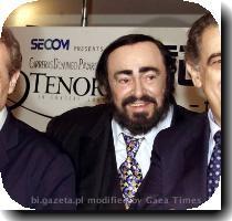 powr�t do artyku?u Fot  NAOKAZU OINUMA AP Trzech Tenor�w   od lewej  Jose Carreras  Luciano Pavarotti i Placido Domingo  Ich wsp�lne koncerty by?y jednymi z