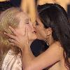 SANDRA BULLOCK MERYL STREEP KISS SANDRA BULLOCK MERYL STREEP KISS jpg