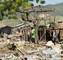 Zerst�rung auf Haiti  Die Zahl der Todesopfer nach dem Durchzug von vier schweren Wirbelst�rmen ist um mehr als das Doppelte auf mindestens 793 gestiegen   Archivbild