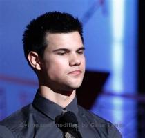 <p>Actor Taylor Lautner rehearses on stage prior to the 82nd Academy Awards Friday  March 5  2010  in the Hollywood section of Los Angeles  < p>