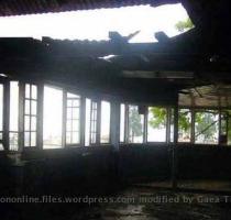 once the pride of the town and Bengal and named after the Queen of British Indian Empire now likes rotting in its ancient glory  The hospital has been brought down and completely ravaged  The Victoria Hospital at Darjeeling slowly being stripped down by unscrupulous people  Neither the administration nor the police is bothered by it  The 99 Crores that had been made available