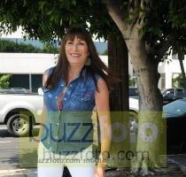 she came out smiling after having lunch at Orso Restaurant in West Hollywood  California yesterday  She didn t mind stopping for us and posing for a few photos  This is how you handle fame  Photo by Matthew Alexandre BuzzFoto com