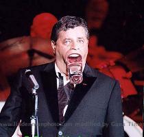 guest makes a simple conversation a grand production like the Jer  It s sure to be an experience    laughter  pathos and more pathos  Then maybe  if we re very lucky  he ll close by sticking an entire glass in his mouth