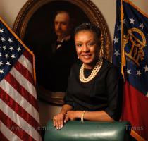 African American Issues Group Sun May 03rd 2009  06 45 AM Leah Ward Sears The daughter of U S  Army Colonel Thomas E  Sears and Onnye Jean Sears  Justice Sears was born in Heidelberg  Germany  but the family eventually settled in Savannah  Georgia  where Leah