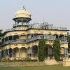 offer prayers and take a dip in the holy waters  It is believed that a holy dip taken at the Sangam washes away all sins  PRIME ATTRACTIONS Religious Places All Saint s Cathedral William Emerson designed the Cathedral church of All Saint s at Allahabad in 1870 s  but it was