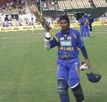 scores  Sri Lanka 138 6 off 20 overs Sangakarra 64 off 52 a href= http   media photobucket com image sangakarra suhailchandhok Suhail Cricket India vs SriLanka032 jpg  target=  blank > Pakistan are still the favorites for the ICC Twenty20 cricket World cup finals but Sangakarra  s cameo gives the Sri Lankan bowlers some target to bowl at The Sri Lankan cricket team  s