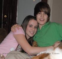 No  he didn t  He s straight  He used to have a girlfriend  http   www chumgame com Image justin bie    http   www justinbieberzone com wp conte