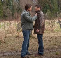 These just released photos from the  Supernatural  Season 5 finale  titled  Swan Song   don t bode well for Sam and Dean s already precarious relationship  Though the brothers Winchester may have exchanged heartfelt apologies  stars Jared Padalecki and Jensen Ackles already told us that Sam and Dean come to blows before the end of the season   Rock bottom   Padalecki teased  By the looks of it