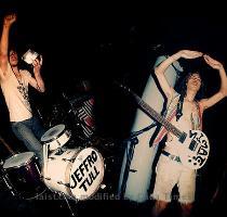 Photo courtesy of JEFF the Brotherhood s MySpace Some bands are like those brilliant  glowing sparklers that you light on Independence Day  They burn really brightly for a couple minutes