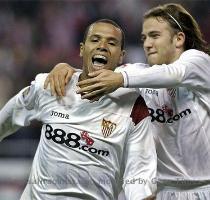 0 comentarios Lo que parec�a un derbi equilibrado entre los dos equipos sevillanos se convirti� ayer en un paseo para los de Manolo Jim�nez   parece que los jugadores del Sevilla no tuvieron bastante