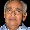 Veturi Sundararama Murthy  though a film lyricist of current generation  he had the capacity and calibre to stand by the side of top ranking lyricists and writers like Samudrala  Atreya