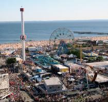 Photo taken from the roof of the Luna Park houses