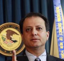 <p>Manhattan U S  Attorney Preet Bharara  L  speaks during a news conference about the arrest of investor Kenneth Starr at the Manhattan U S  Attorney  office in New York  May 27  2010  Starr  a New York investment adviser to celebrities such as movie director Martin Scorsese and actress Uma Thurman  was arrested by U S  agents on Thursday on charges of running an alleged investment fraud of as much as $30 million  REUTERS Brendan McDermid < p>