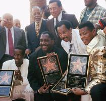 FILE   In this Sept  14  1994 file photo  The Temptations  from left to right  Theo Peoples  Otis Williams  Melvin Franklin  and Ali Ollie Woodson  pose after being given a star on the Hollywood Walk of Fame in the Hollywood area of Los Angeles  Woodson  who led the legendary Motown quintet The Temptations in the 1980s and  0s and restored them to their hit making glory with the song  Treat Her Like A Lady   has died  He was 58  Motown Alumni Association President Billy Wilson says Woodson died Sunday  May 30  2010 in southern California after battling cancer   AP Photo Brennan Linsley  File  2010 06 01 01 39 12  FILE   In this Sept  14  1994 file photo  The Temptations  from left to right  Theo Peoples  Otis Williams  Melvin Franklin  and Ali Ollie Woodson  pose after being given a star on the Hollywood Walk of Fame in the Hollywood area of Los Angeles  Woodson  who led the legendary Motown quintet The Temptations in the 1980s and  0s and restored them to their hit making glory with the song  Treat Her Like A Lady   has died  He was 58  Motown Alumni Association President Billy Wilson says Woodson died Sunday  May 30  2010 in southern California after battling cancer   AP Photo Brennan Linsley  File  2010 06 01 01 39 12