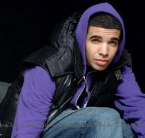 Drake ft Trey Songz Successful New music from the kid Drake and Trey Songz  Shout out to SirmacTVonline for the video