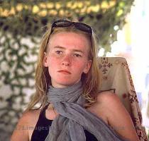 Rachel Correy 1979 2003 I dedicate today s Bat News letter in memory of Rachel Corrie who was murdered by an Israeli solder when he ran over her with a bulldozer then backed up and ran over