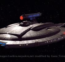 A USS Enterprise do novo filme dever� ser  no geral  bem parecida a USS Enterprise NCC 1701 A mas com naceles que lembram as da Enterprise NX 01  Vide foto  http   images3 wikia nocookie net memoryalpha en images 7 74 Enterprise NX 01 jpg Algu�m poderia me dizer  por favor  se h� alguma raz�o para o Capit�o Kirk usar camisa VERDE em alguns